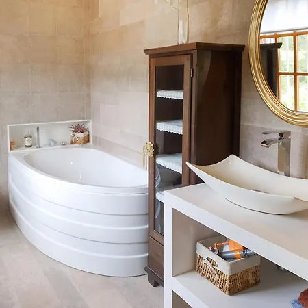 Holiday home Ca Romeu By Interhome